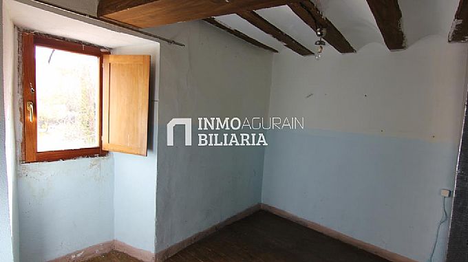 CASA EN OSMA
