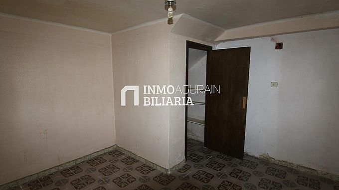 CASA EN OSMA