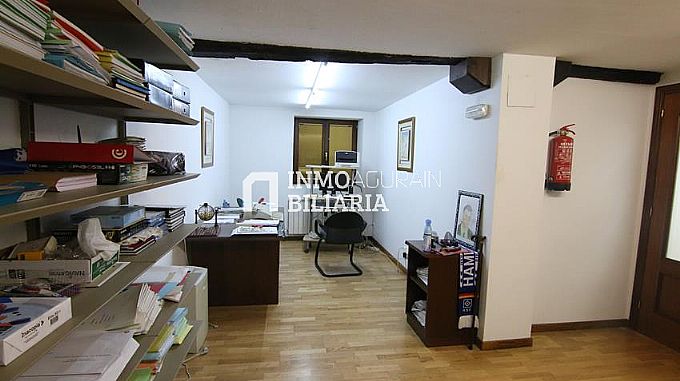 Venta / Alquiler de local comercial en Altsasu/Alsasua