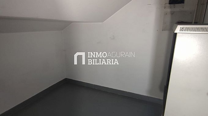 Alquiler de local comercial en Pamplona