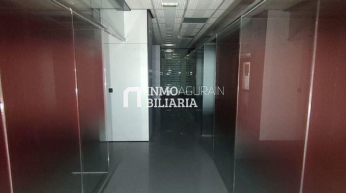 Alquiler de local comercial en Pamplona