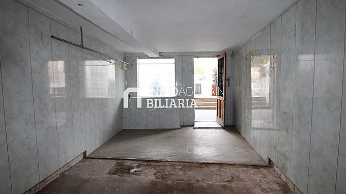 ALQUILER LOCAL COMERCIAL EN AGURAIN