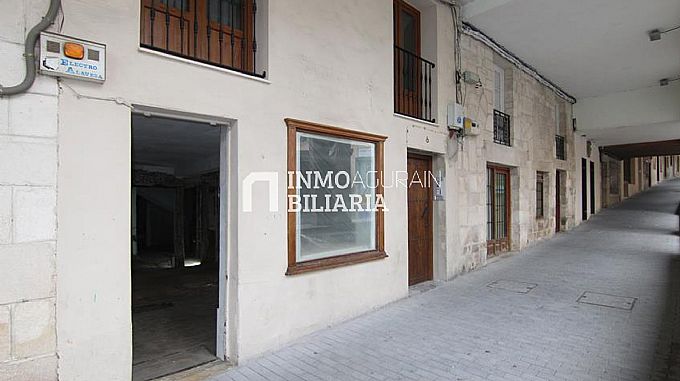 ALQUILER LOCAL COMERCIAL EN AGURAIN