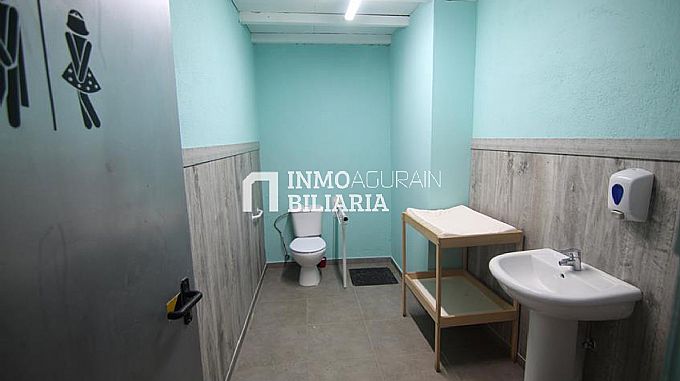 Alquiler local comercial en Agurain