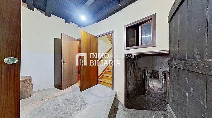 CASA EN VENTA EN URABAIN