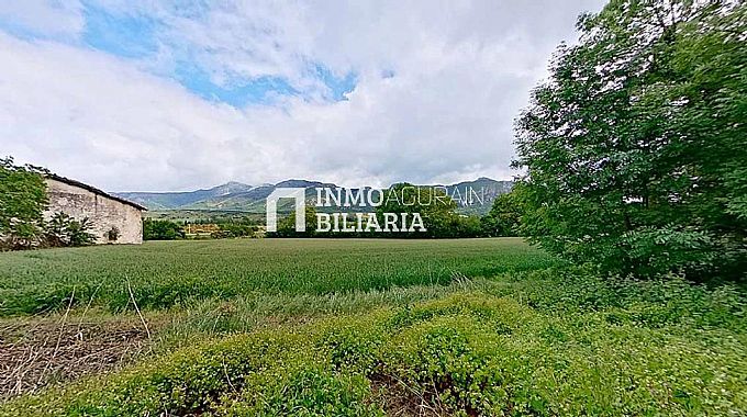 CASA EN VENTA EN URABAIN