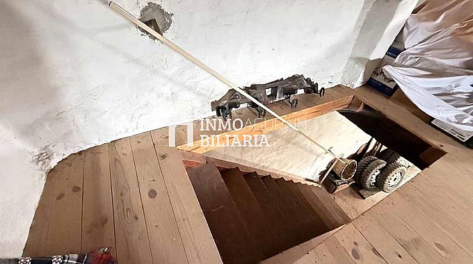 CASA EN VENTA EN URABAIN