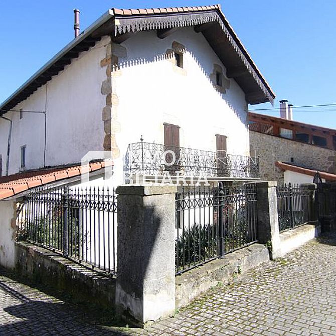 CASA SEORIAL EN URDIAIN - 6