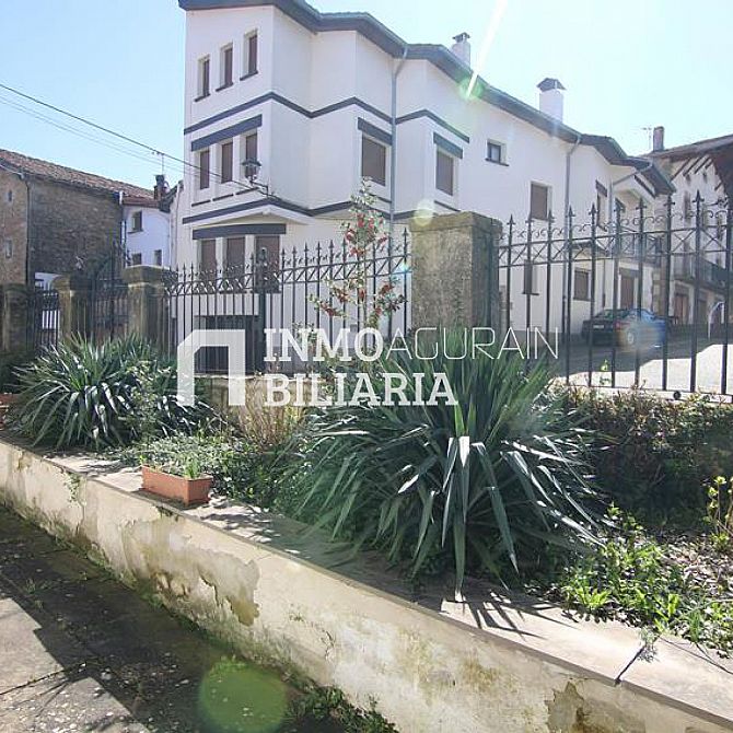 CASA SEORIAL EN URDIAIN - 10