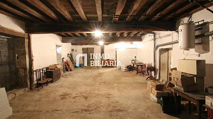 CASA SEORIAL EN URDIAIN