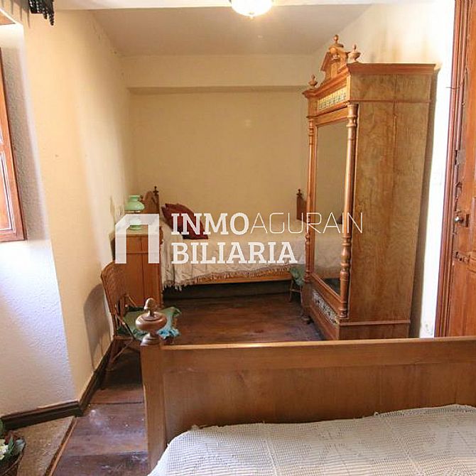 CASA SEORIAL EN URDIAIN - 33