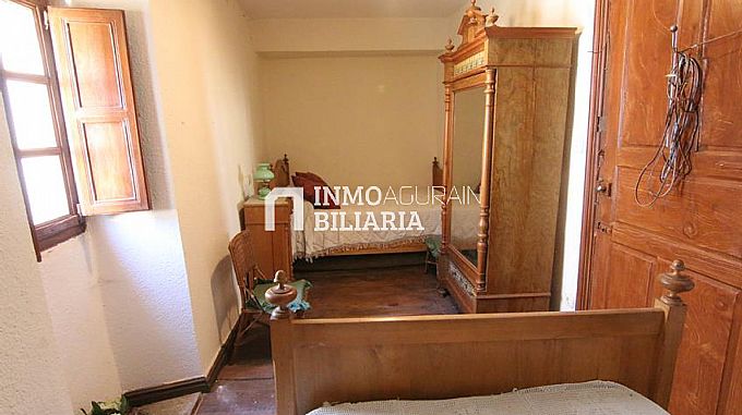 CASA SEORIAL EN URDIAIN