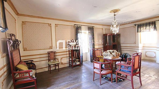 CASA SEORIAL EN URDIAIN