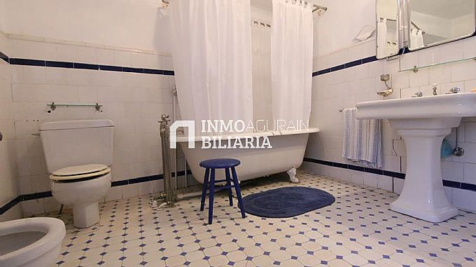 CASA SEORIAL EN URDIAIN