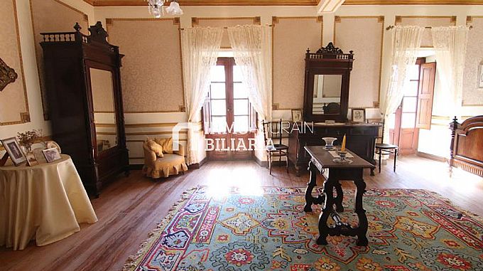 CASA SEORIAL EN URDIAIN