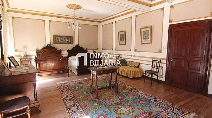 CASA SEORIAL EN URDIAIN