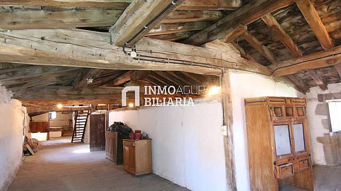 CASA SEORIAL EN URDIAIN