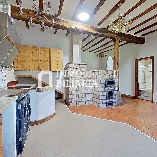 casa unifamiliar en el pueblo de Erentxun - 2