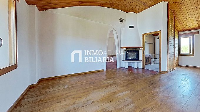 casa unifamiliar en el pueblo de Erentxun