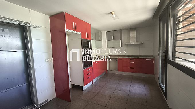 CASA UNIFAMILIAR EN SARASA