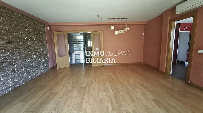 CASA UNIFAMILIAR EN SARASA