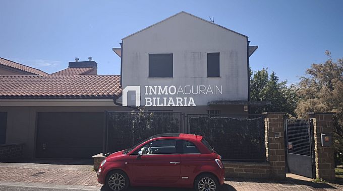 CASA UNIFAMILIAR EN SARASA