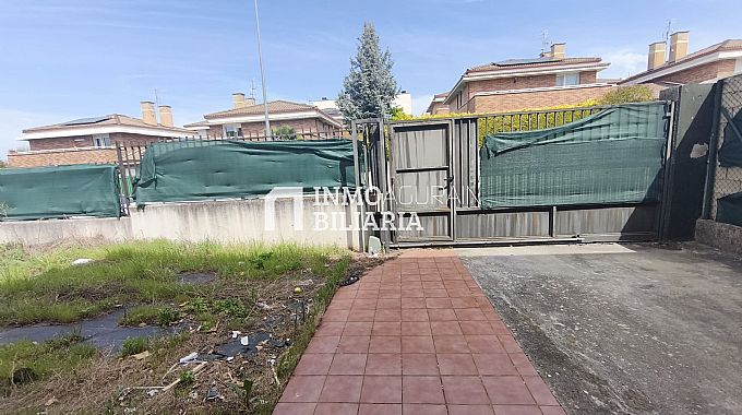 CHALET ADOSADO EN ORKOIEN