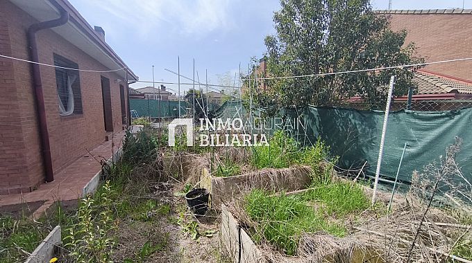 CHALET ADOSADO EN ORKOIEN