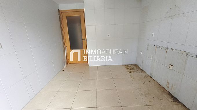 CHALET ADOSADO EN ORKOIEN