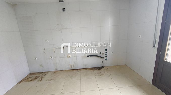 CHALET ADOSADO EN ORKOIEN