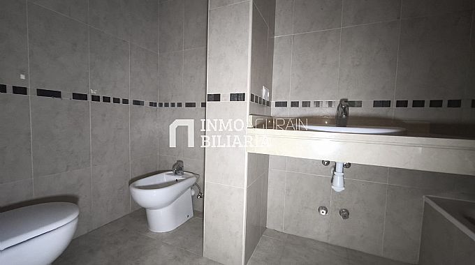 CHALET ADOSADO EN ORKOIEN