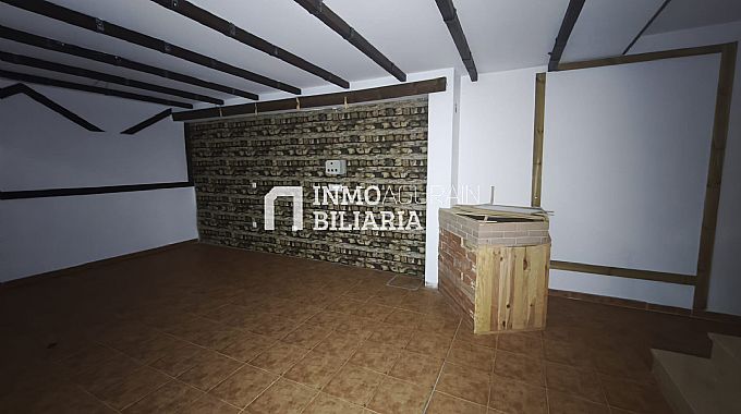 CHALET ADOSADO EN ORKOIEN