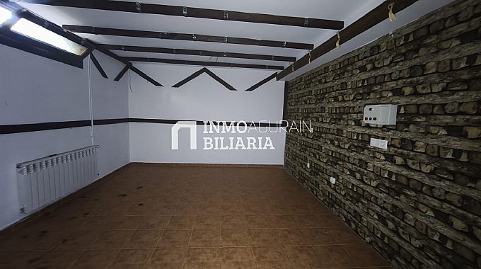 CHALET ADOSADO EN ORKOIEN