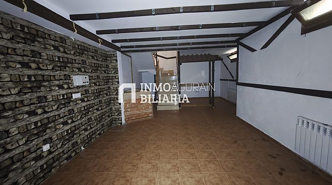 CHALET ADOSADO EN ORKOIEN