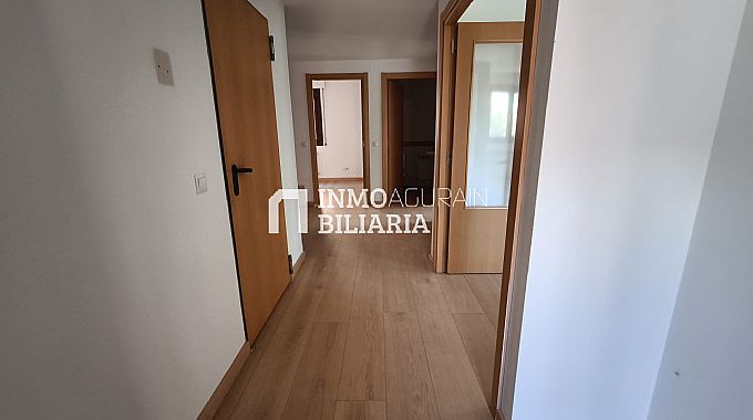 CHALET ADOSADO EN ORKOIEN