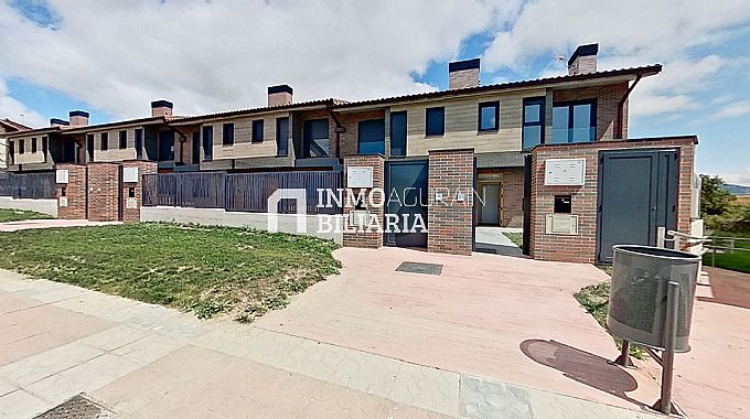 CHALET DE OBRA NUEVA EN AGURAIN
