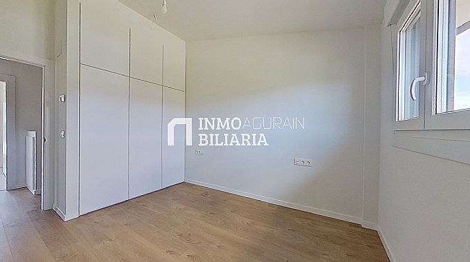 CHALET DE OBRA NUEVA EN AGURAIN