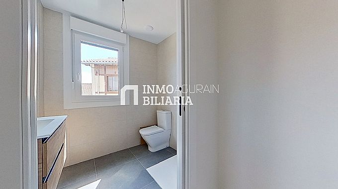 CHALET DE OBRA NUEVA EN AGURAIN