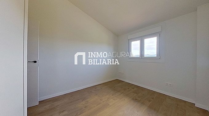 CHALET DE OBRA NUEVA EN AGURAIN