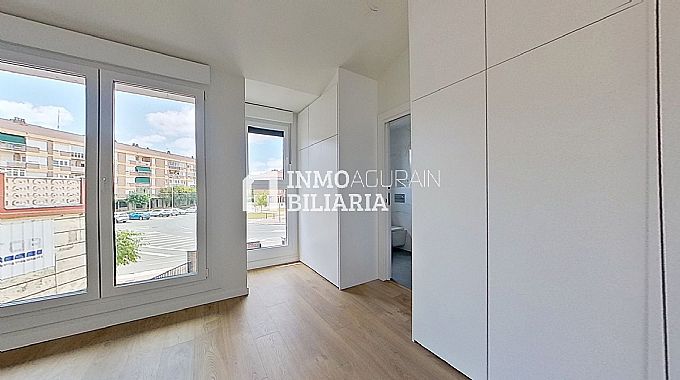 CHALET DE OBRA NUEVA EN AGURAIN