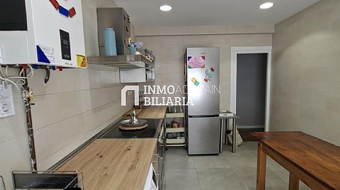 IMNOBILIARIA AGURAIN VENDE PISO EN AGURAIN-SALVATIERRA