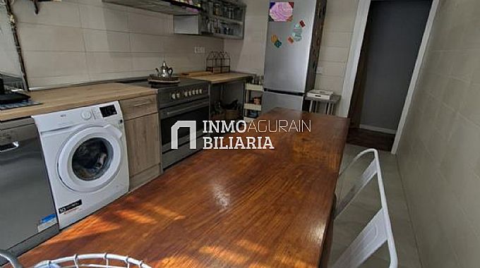 IMNOBILIARIA AGURAIN VENDE PISO EN AGURAIN-SALVATIERRA