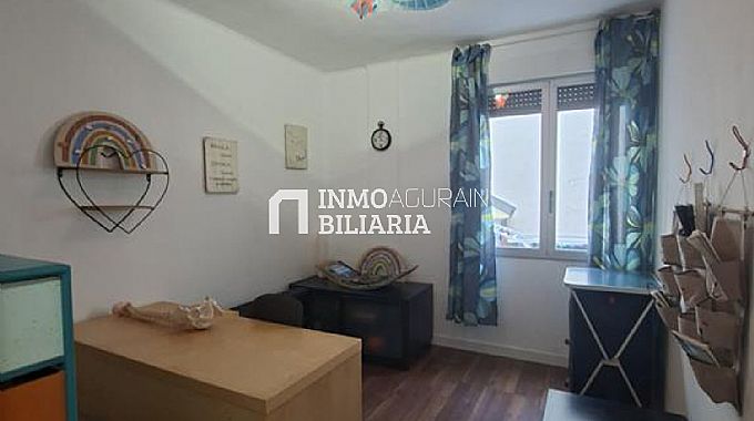 IMNOBILIARIA AGURAIN VENDE PISO EN AGURAIN-SALVATIERRA
