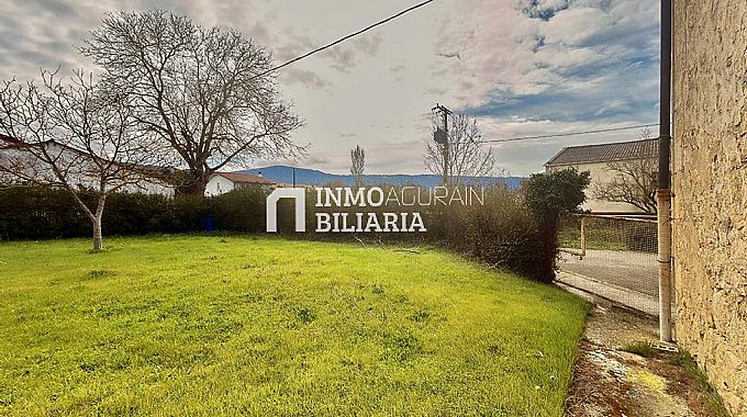 INMOBILIARIA AGURAIN VENDE PARCELA URBANA EN MUNAIN 