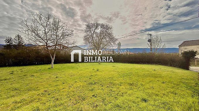 INMOBILIARIA AGURAIN VENDE PARCELA URBANA EN MUNAIN 