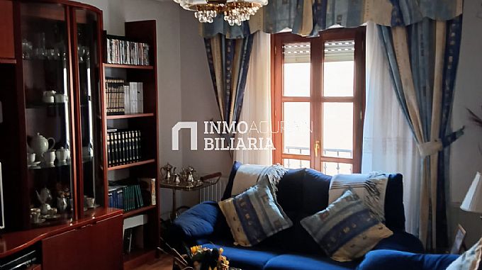 INMOBILIARIA AGURAIN VENDE PISO EN ALEGR�A-DULANTZI