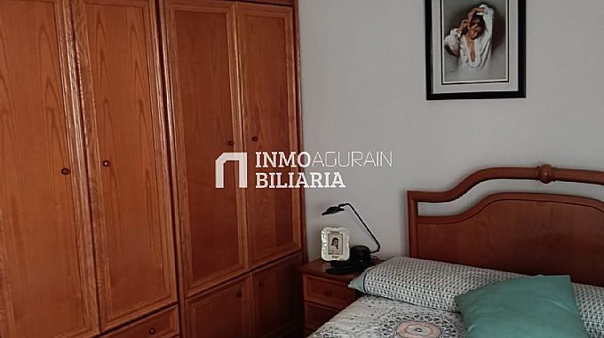 INMOBILIARIA AGURAIN VENDE PISO EN ALEGR�A-DULANTZI