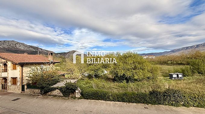 INMOBILIARIA AGURAIN VENDE  MAGNFICA VIVIENDA UNIFAMILIAR EN ARAIA (ASPARRENA, LAVA)