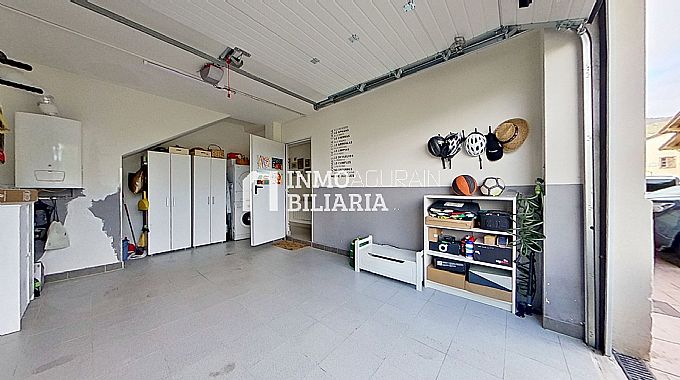 INMOBILIARIA AGURAIN VENDE  MAGNFICA VIVIENDA UNIFAMILIAR EN ARAIA (ASPARRENA, LAVA)