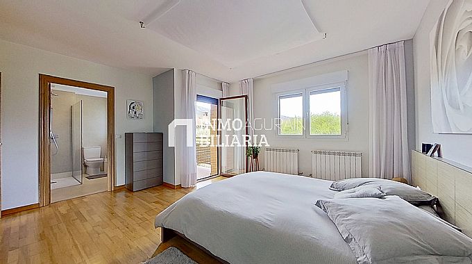 INMOBILIARIA AGURAIN VENDE  MAGNFICA VIVIENDA UNIFAMILIAR EN ARAIA (ASPARRENA, LAVA)